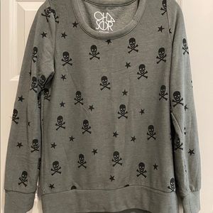 Chaser sweatshirt, army green with skulls, size small